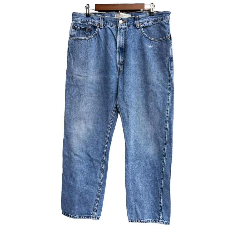 Levi's Men's Light Wash Blue Denim Straight Leg Regular Fit Jeans Size W38 L32